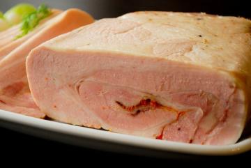 لحم الخنزير "حساس" الوطن: مثل مخزن، إلا أنه أفضل