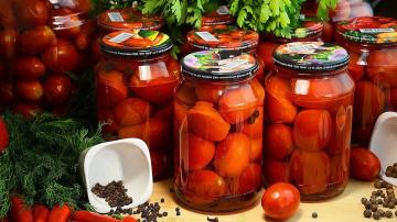 الطماطم (البندورة) لفصل الشتاء "العسل" من دون تعقيم