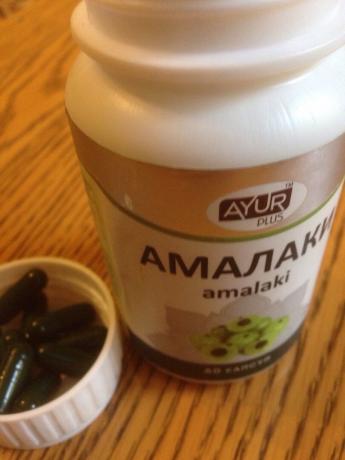 I شراء Amalaki في الجرعة - 60 كبسولة. (متوسط ​​سعر 320-360 روبل). يكفي لمدة شهر (يأخذهم مثالي ل2 قطعة يوميا)