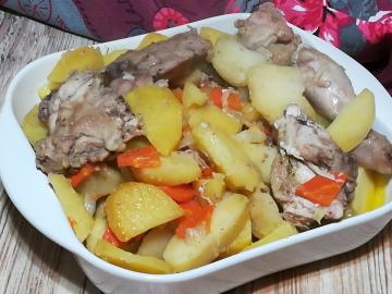 عشاء لذيذ - الدجاج في وعاء