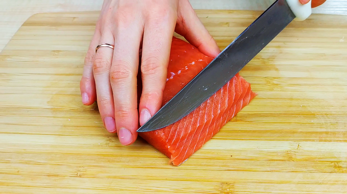 السمك الأحمر: كيفية الملح في المنزل