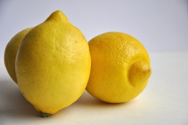 سيتكيف الليمون حتى مع الرائحة القديمة (الصورة: clproduce.com)